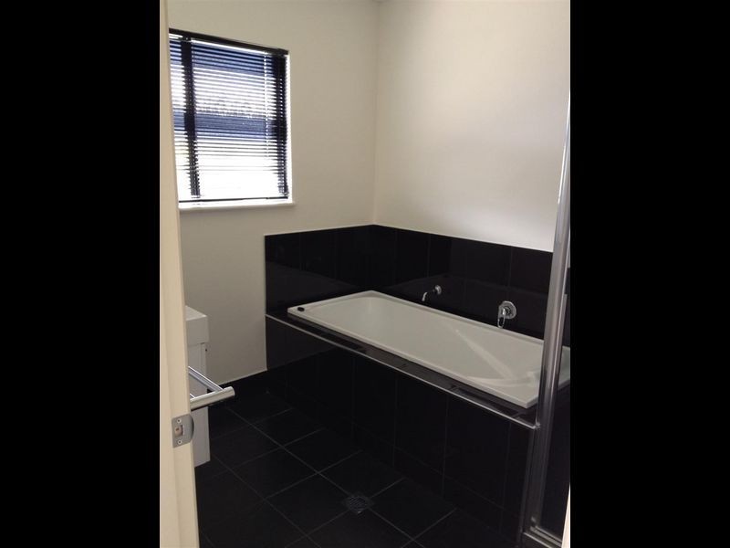 11 Schilling Court, Bowen QLD 4805