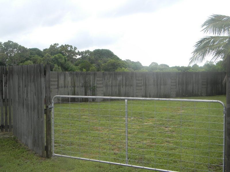 2 McDonnell Place, Bowen QLD 4805