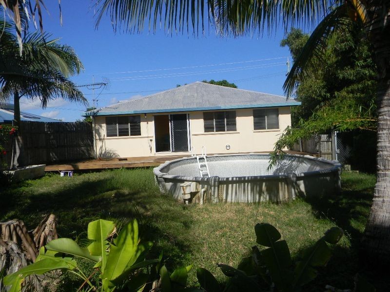 68 Tracey Street, Bowen QLD 4805