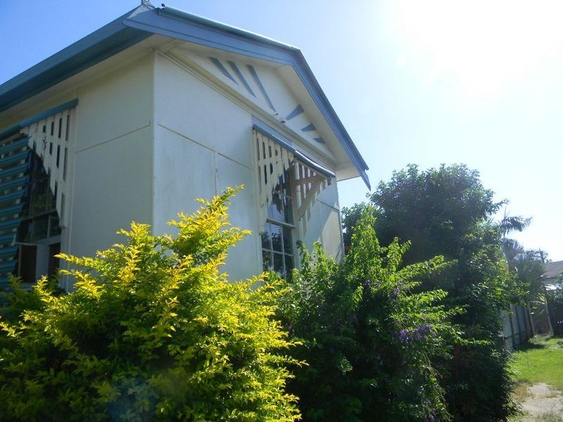 68 Tracey Street, Bowen QLD 4805
