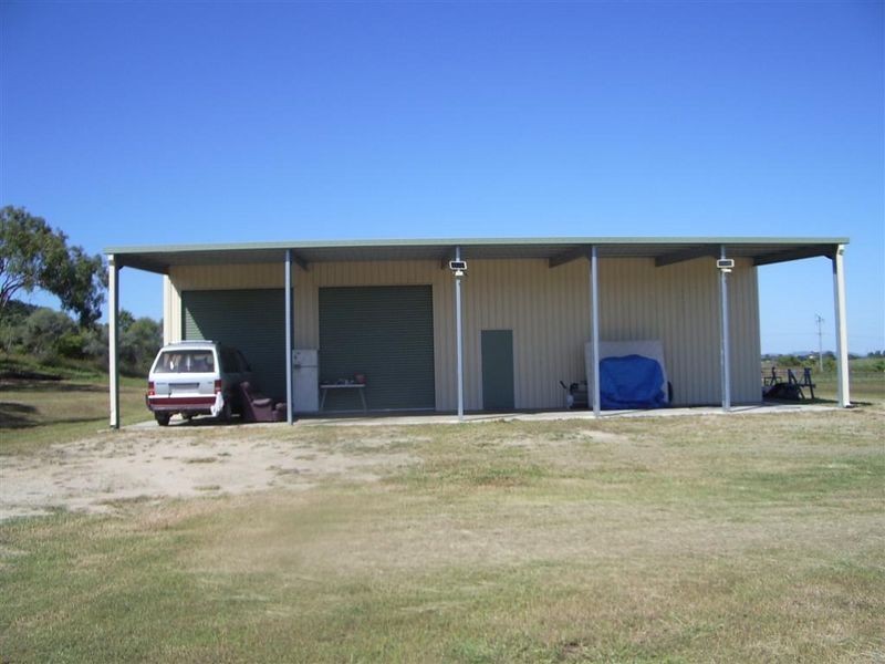 23-25 Pearle Place, Bowen QLD 4805