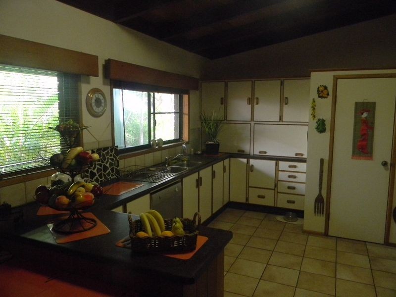 9 Avicennia Street, Bowen QLD 4805