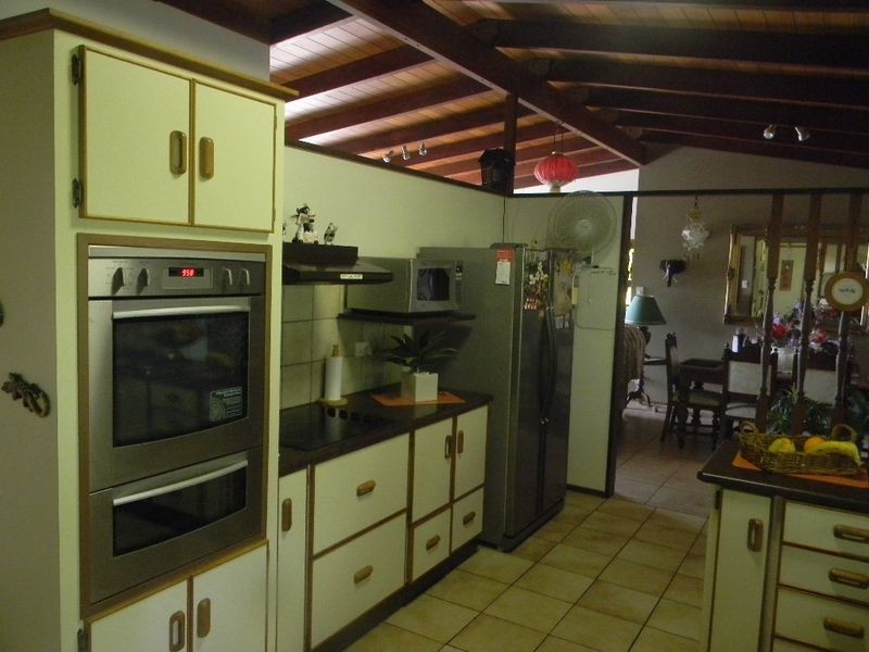 9 Avicennia Street, Bowen QLD 4805