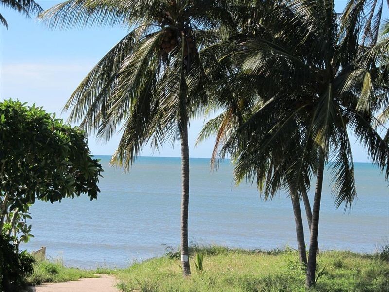 6 Howard Street, Bowen QLD 4805