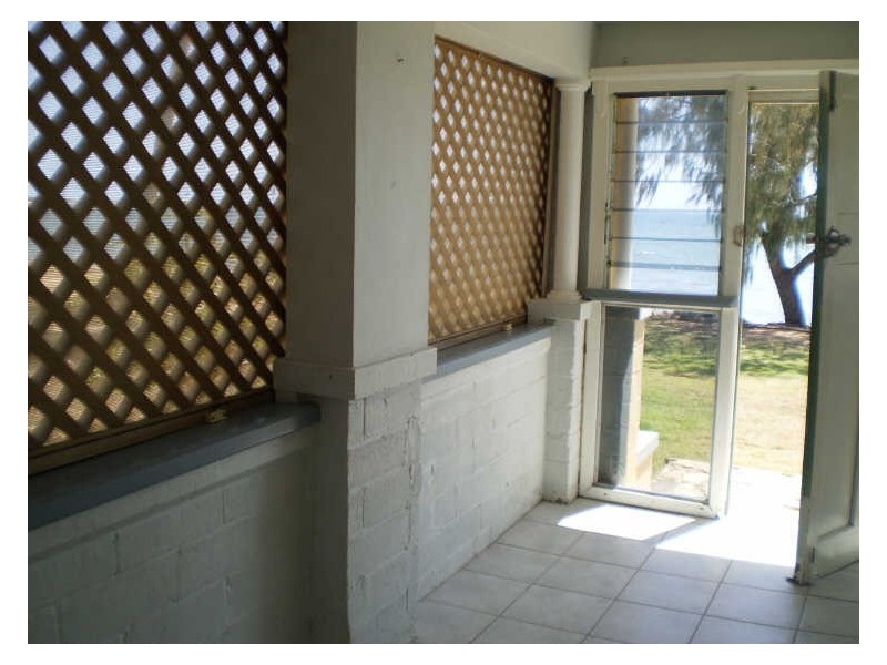 8 Howard Street Bowen, Bowen QLD 4805