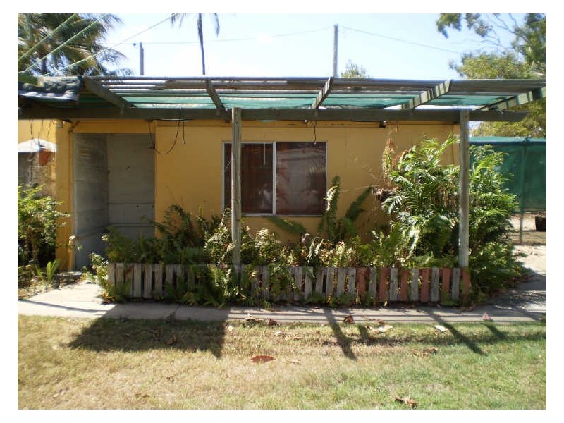 8 Howard Street Bowen, Bowen QLD 4805