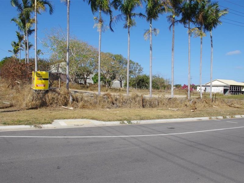 55a George Street, Bowen QLD 4805