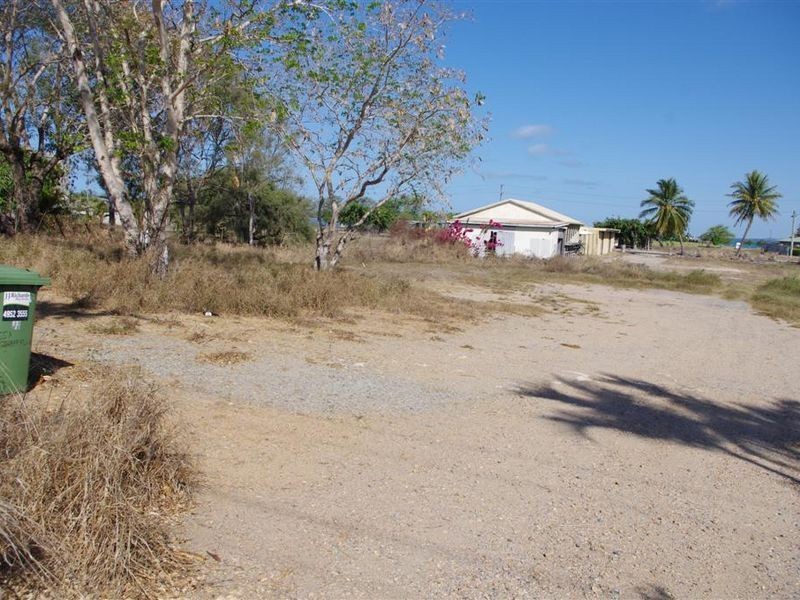 55a George Street, Bowen QLD 4805