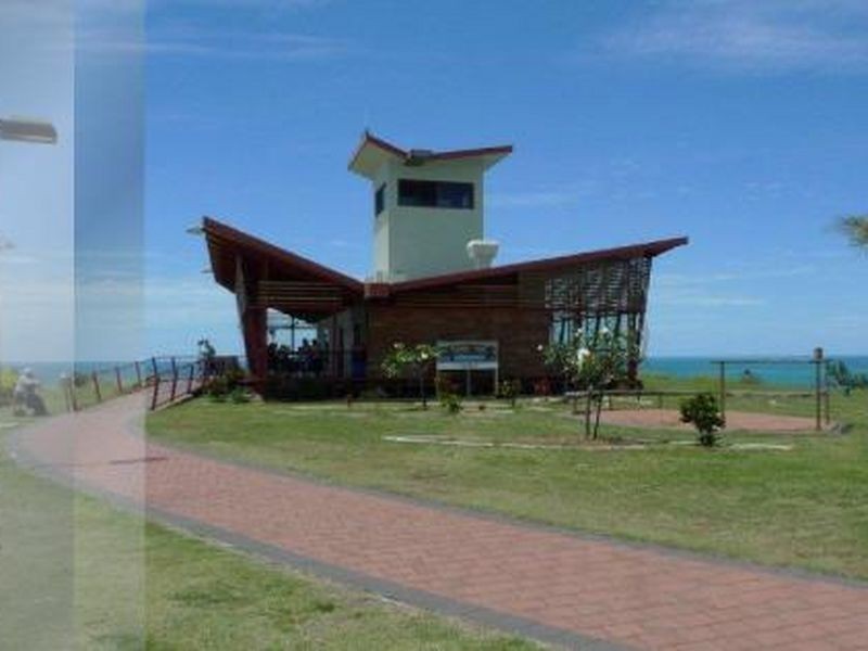 5/2 Gordon Street, Bowen QLD 4805