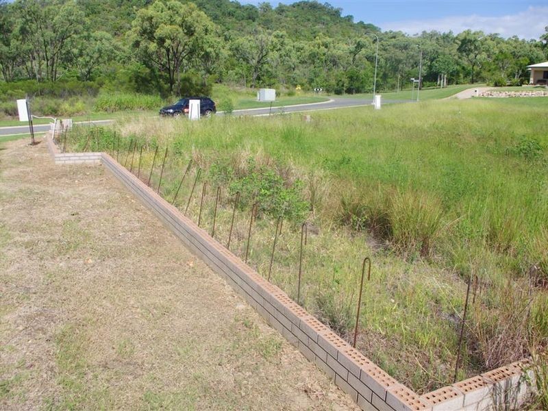 3 Links Road, Bowen QLD 4805