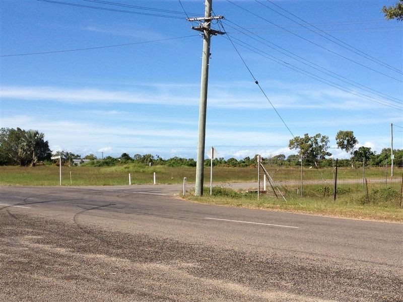 Jilletts Road, Bowen QLD 4805
