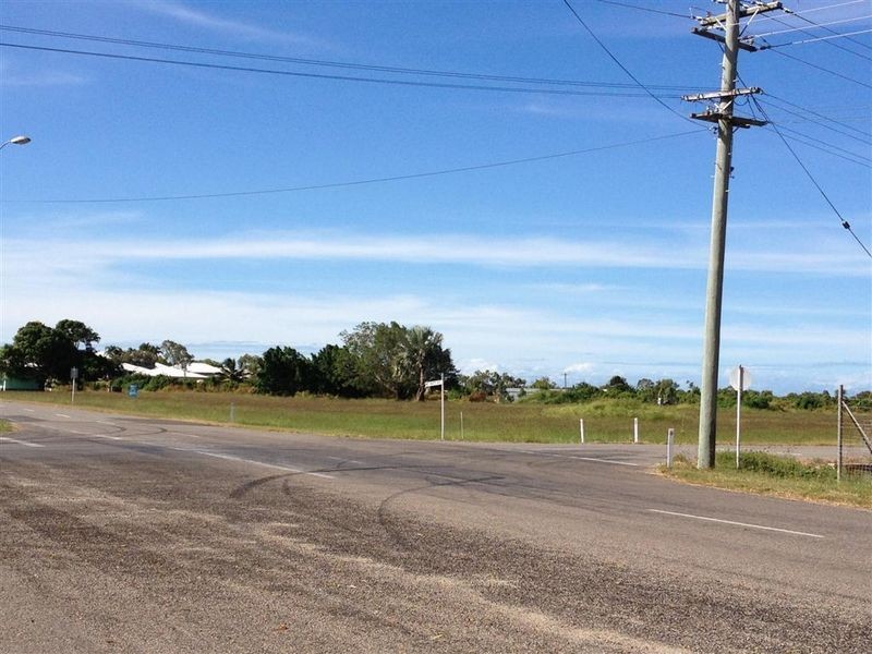 Jilletts Road, Bowen QLD 4805