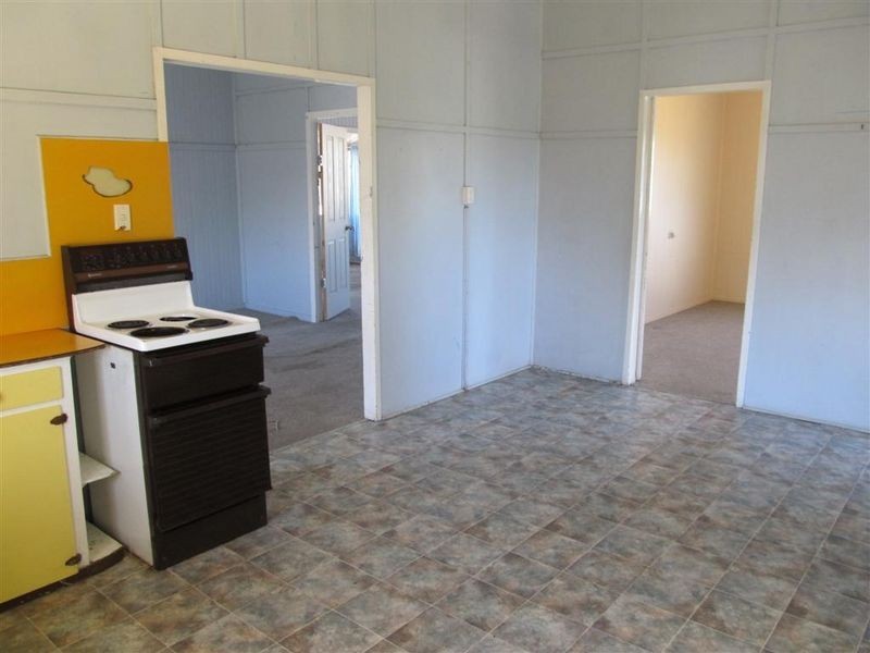 3 Belgravia Road, Bowen QLD 4805