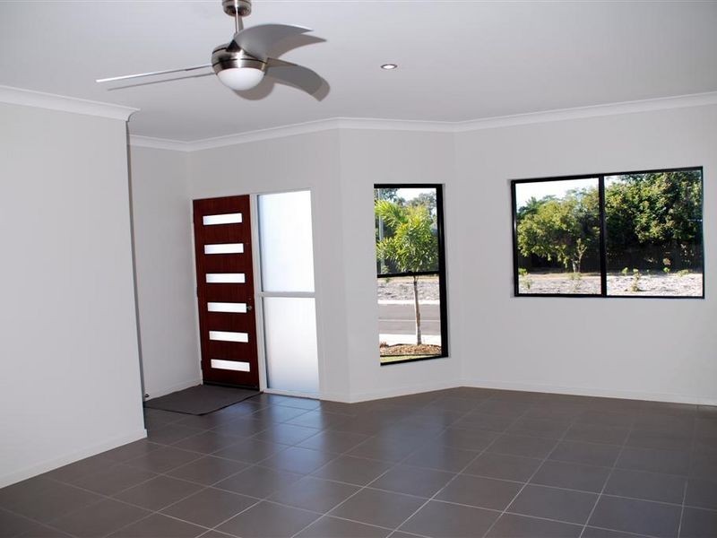 4/27a Leichhardt Street, Bowen QLD 4805