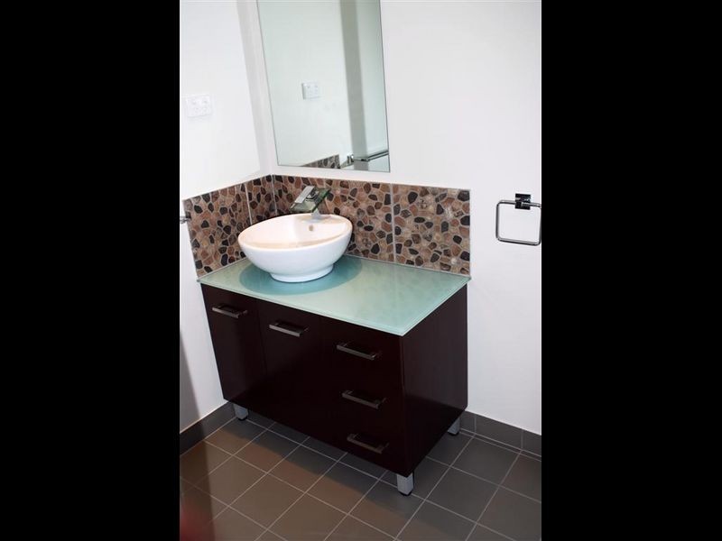 4/27a Leichhardt Street, Bowen QLD 4805