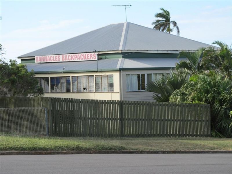 Barnacles Backpackers (16-18 Gordon St), Bowen QLD 4805