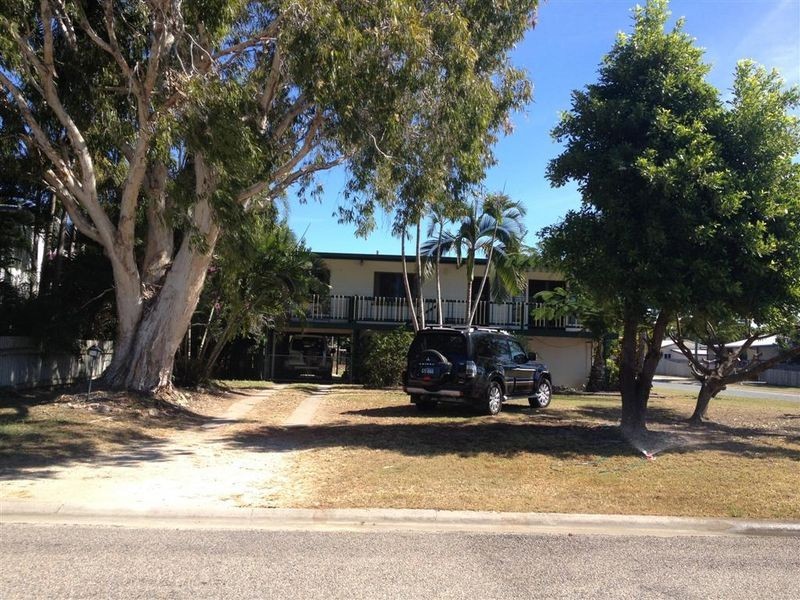 23 Field Street, Bowen QLD 4805
