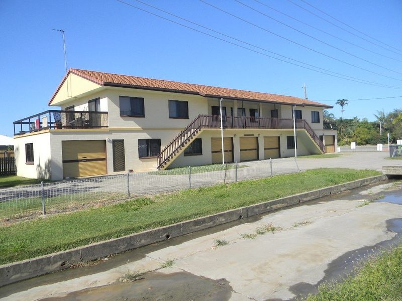 4/10 Sinclair Street, Bowen QLD 4805