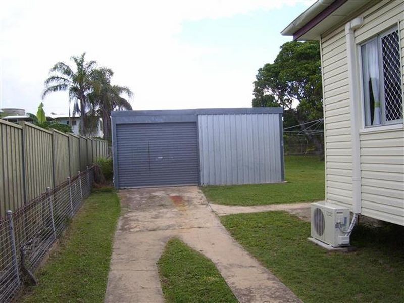 9 Darwen Street, Bowen QLD 4805