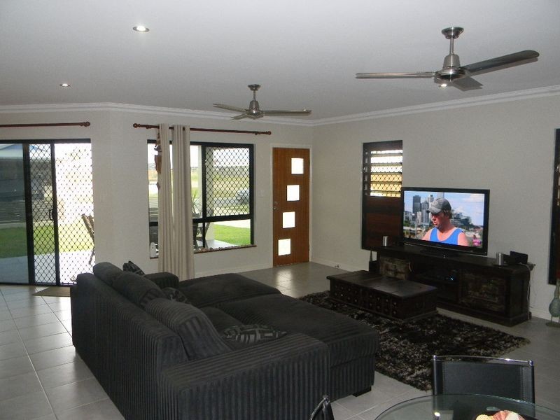 17 Lime Tree Court, Bowen QLD 4805