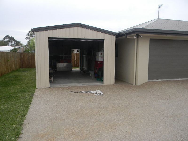 17 Lime Tree Court, Bowen QLD 4805