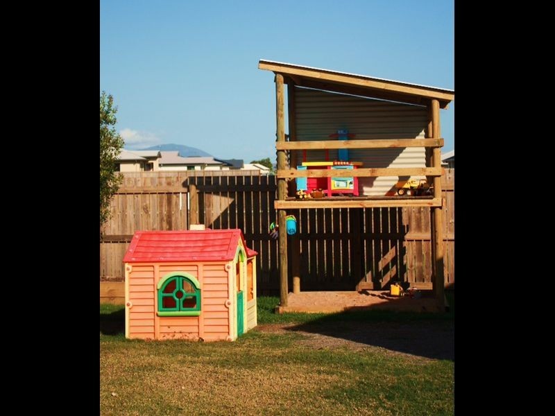 7 Cullen Close, Bowen QLD 4805