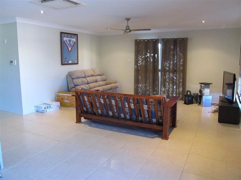 64 Gordon Street, Bowen QLD 4805