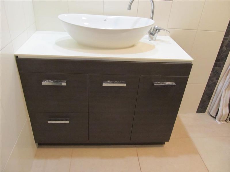 64 Gordon Street, Bowen QLD 4805