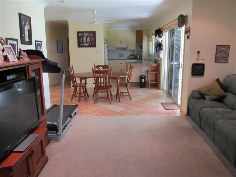 37 Betzels Lane, Bowen QLD 4805