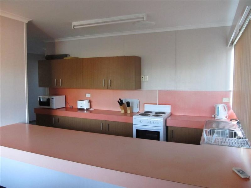 1 Jenkins Place, Collinsville QLD 4804