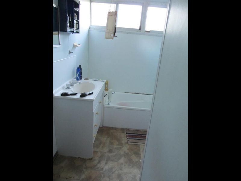 1 Jenkins Place, Collinsville QLD 4804