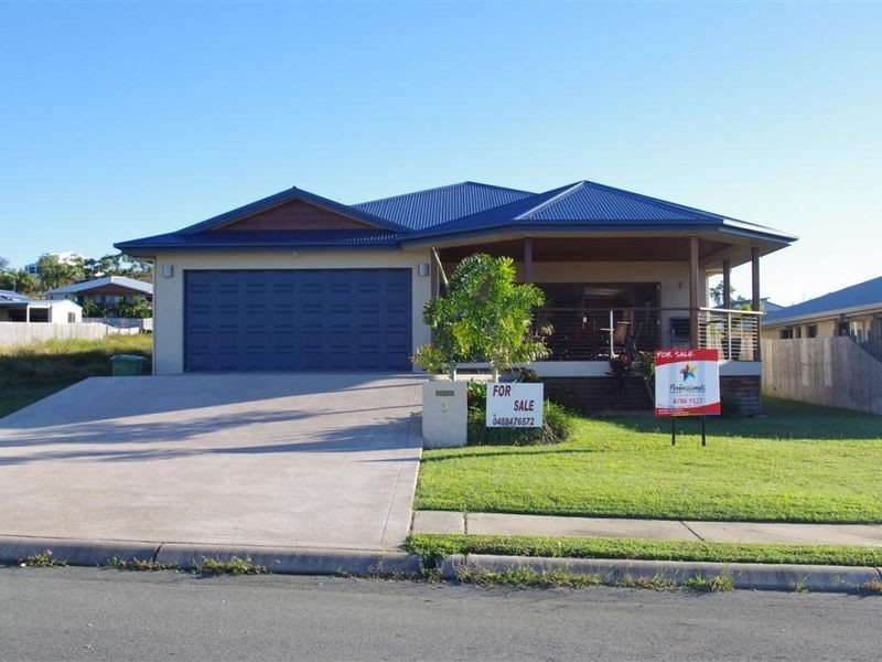9 Bayside Court, Bowen QLD 4805