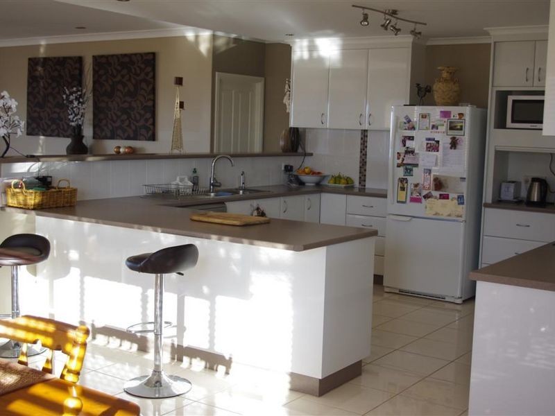 9 Bayside Court, Bowen QLD 4805