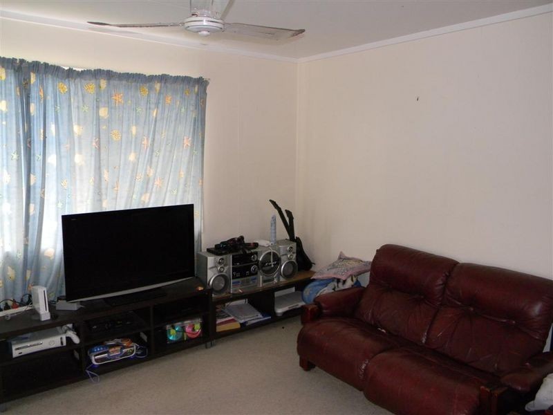 5 Rodney Street, Bowen QLD 4805