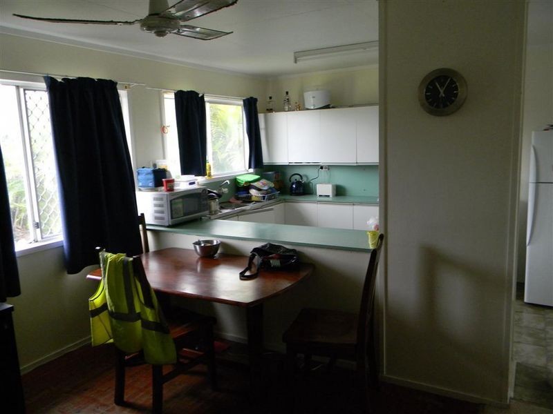 5 Rodney Street, Bowen QLD 4805