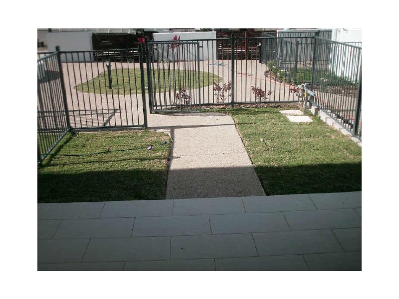 2, 3, 5, 7 & 8/74a Powell Street, Bowen QLD 4805
