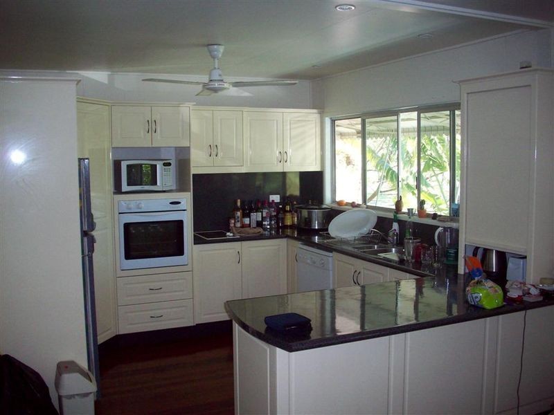 85 Horseshoe Bay Road, Bowen QLD 4805