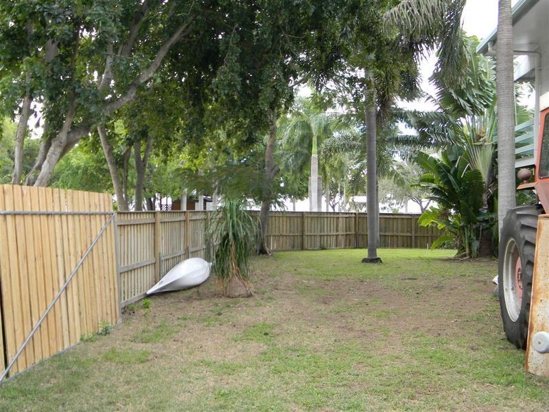85 Horseshoe Bay Road, Bowen QLD 4805