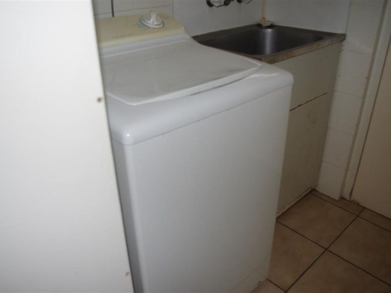 4/10 Poinciana Drive, Bowen QLD 4805