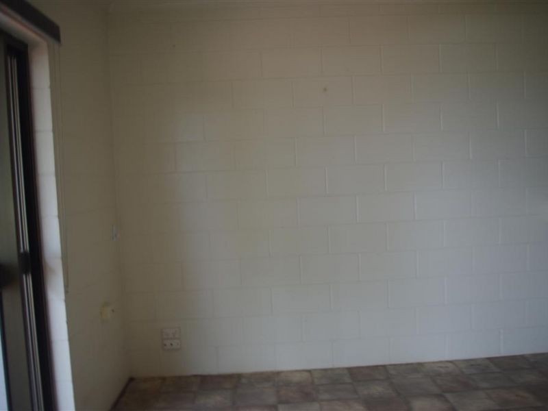 4/10 Poinciana Drive, Bowen QLD 4805