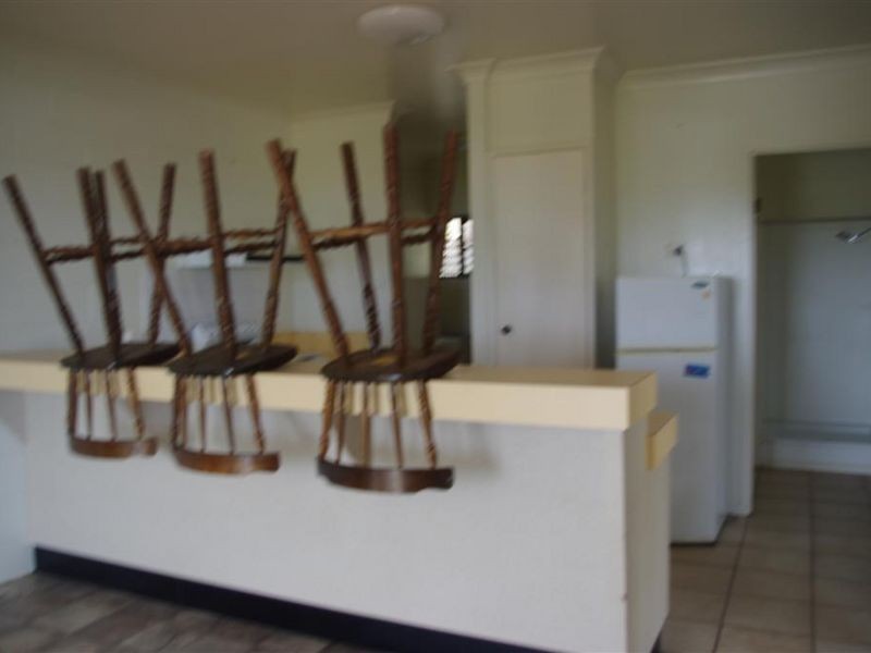 4/10 Poinciana Drive, Bowen QLD 4805