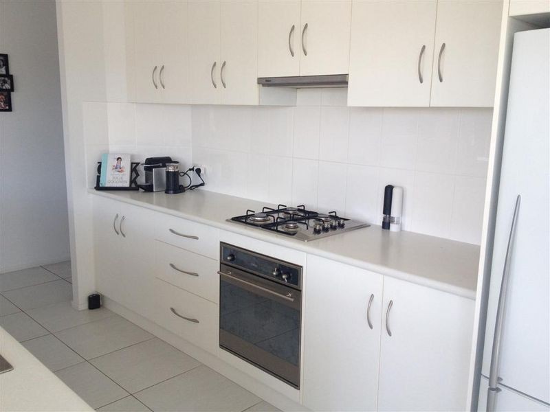 5 Fairway Drive, Bowen QLD 4805