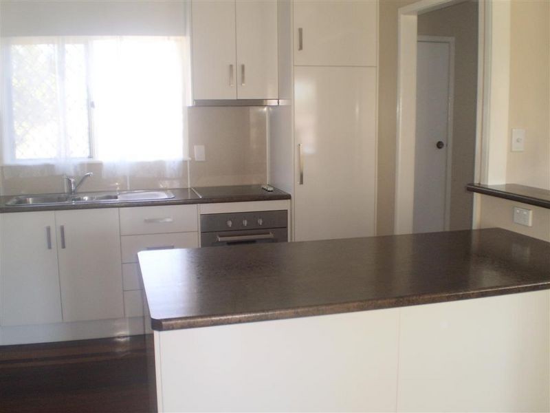 25 Gilbert Street, Bowen QLD 4805