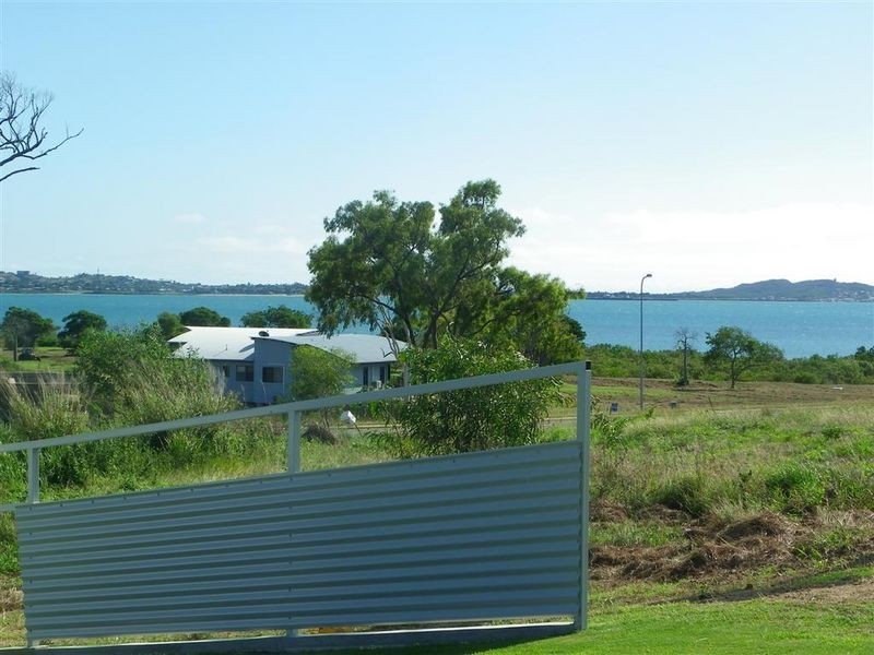 15 Sunshine Court, Bowen QLD 4805