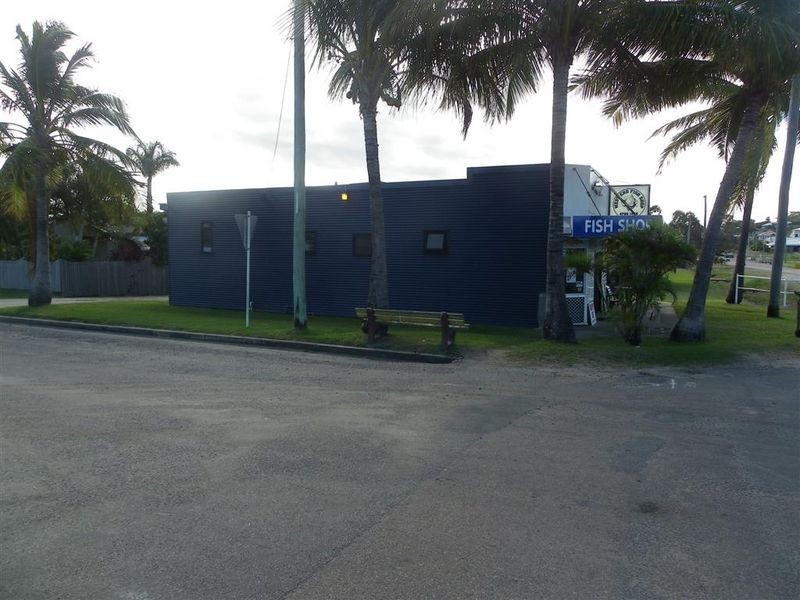 49 Leichhardt Street – West End Fish Shop, Bowen QLD 4805