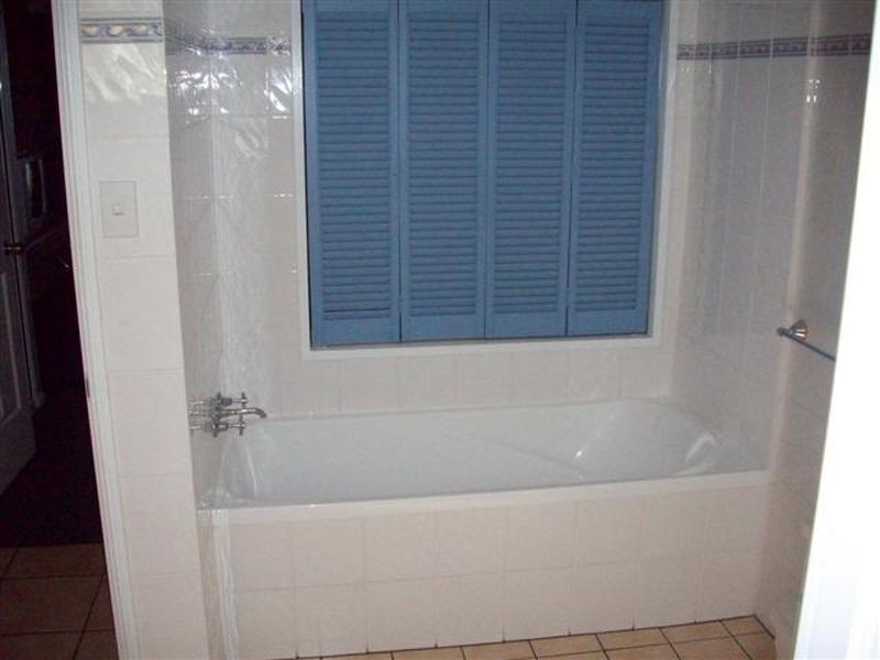 1/2 Pandanus Street, Bowen QLD 4805