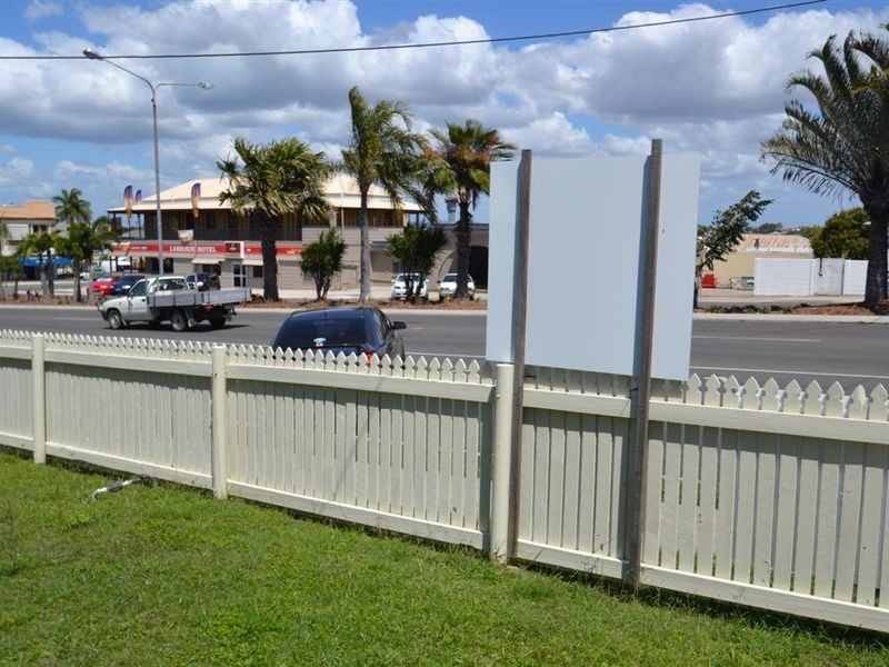 54 Herbert Street, Bowen QLD 4805