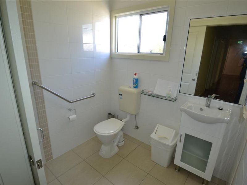 54 Herbert Street, Bowen QLD 4805