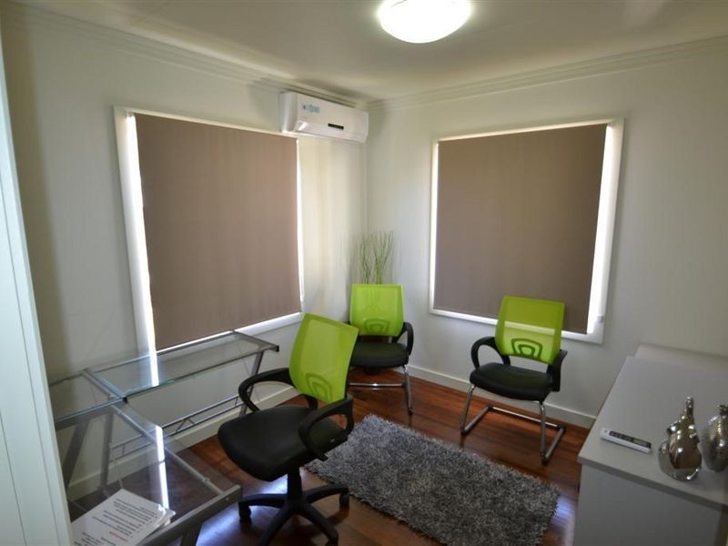 54 Herbert Street, Bowen QLD 4805