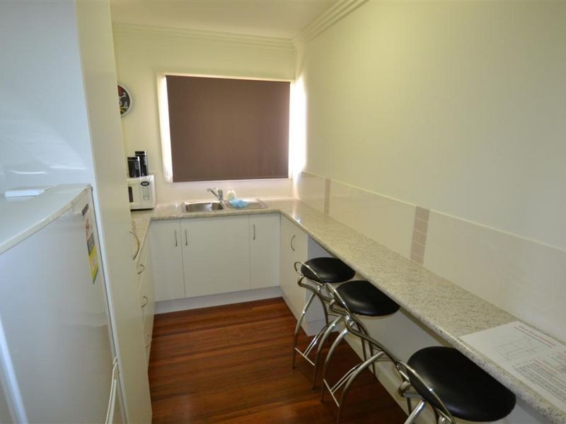 54 Herbert Street, Bowen QLD 4805